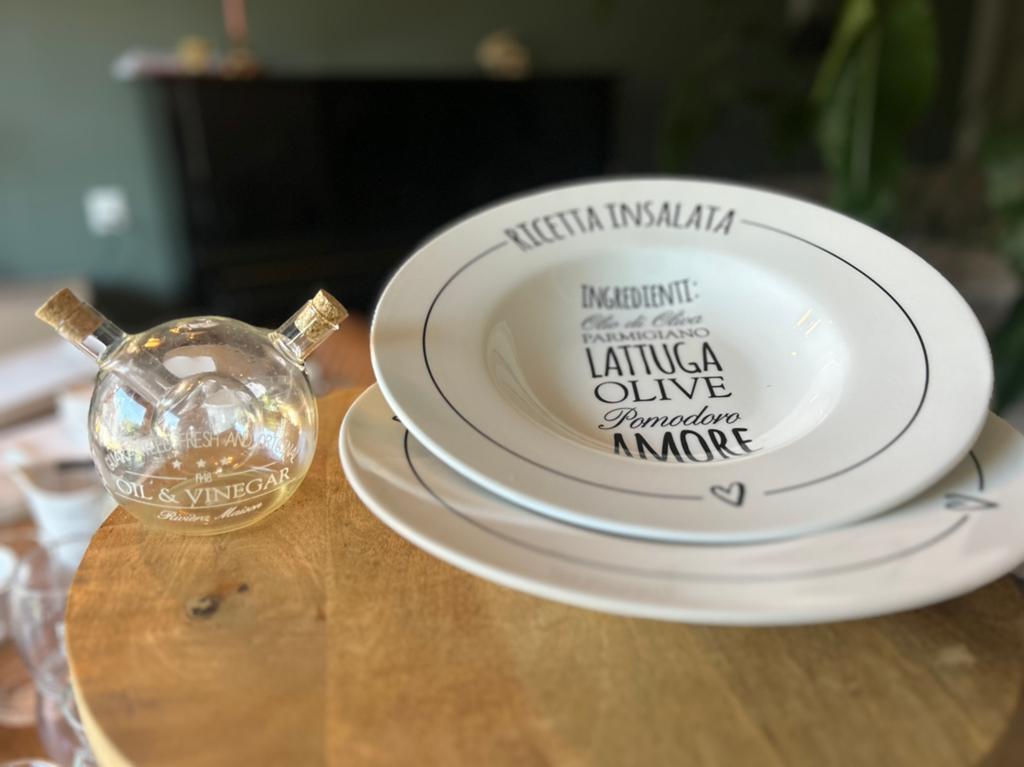 Pastaborden en een oil & vinegar glas van Rivièra Maison, Ophalen, Glas of Glazen, Overige stijlen, Glas