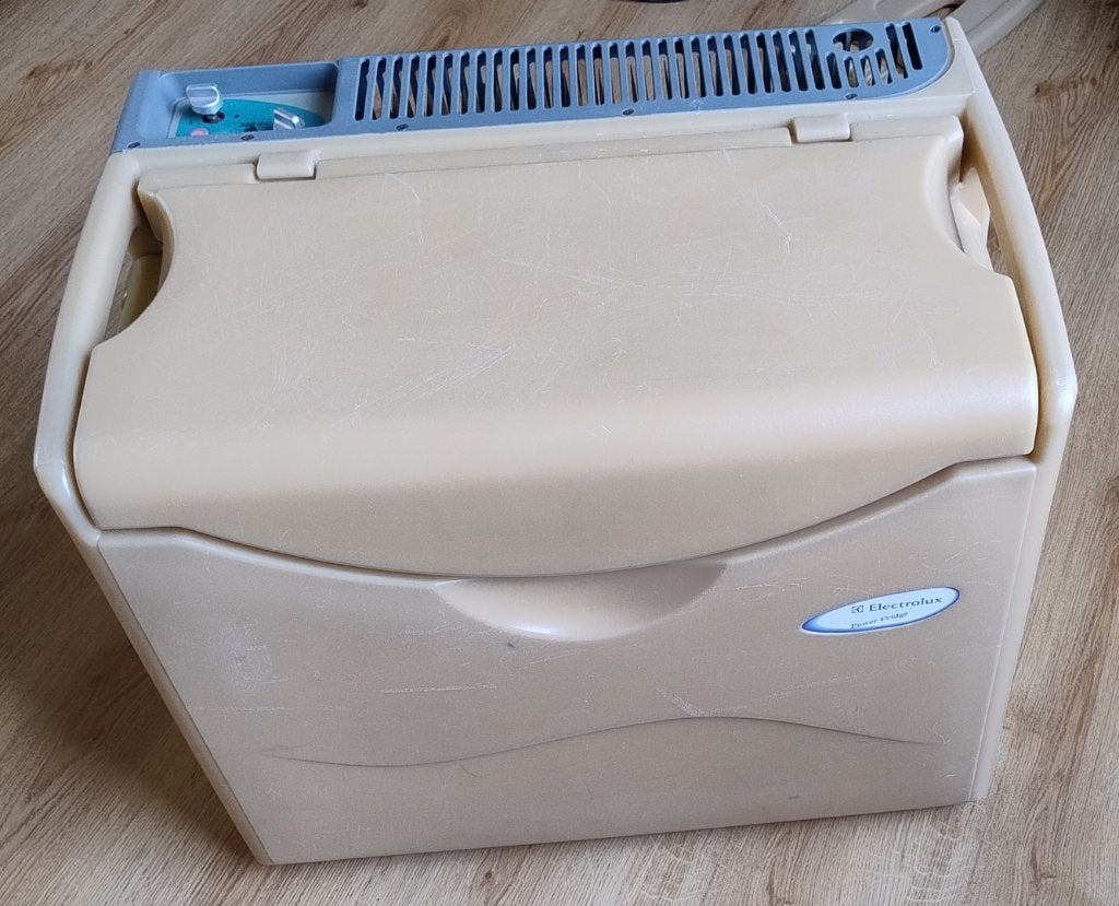 Electrolux Koelbox RC3000 EGP op 12V, 220V of gas, Ophalen, Zo goed als nieuw, Koelbox, Elektrisch