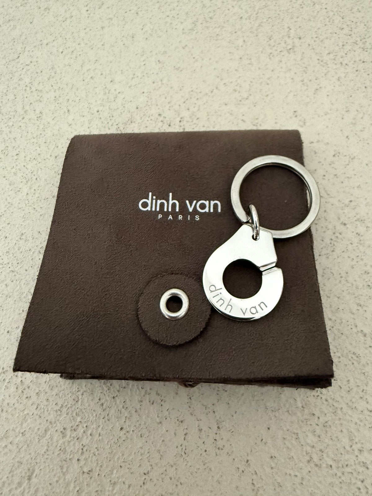 Van Dinh sleutelhanger, Ophalen of Verzenden, Nieuw, Merk