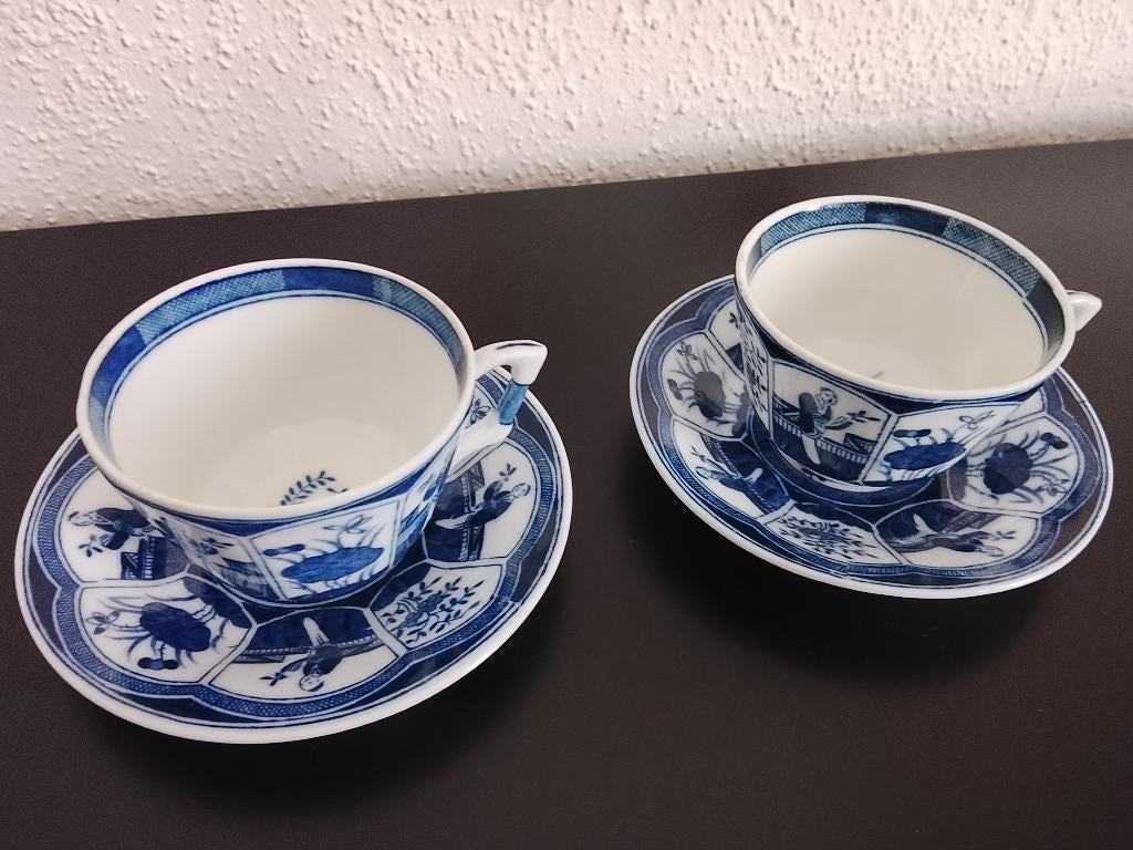 Antieke Mosa lange lijs kopjes., Verzenden