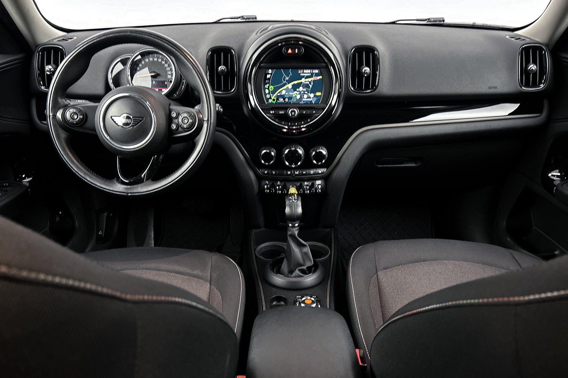 MINI Countryman | 225 pk | 84% SOH | 1.5 Cooper S E ALL4 Chi, Auto's, Mini, Stof, Gebruikt, Met garantie (alle), Zwart
