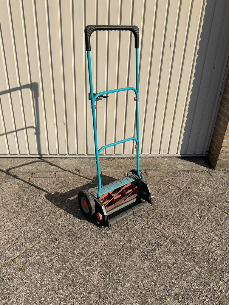 Grasmaaier  Gardena., Ophalen, Zo goed als nieuw
