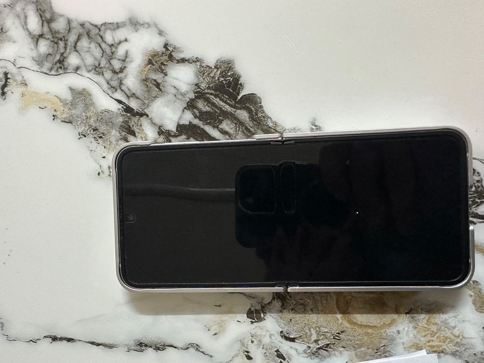 Samsung Galaxy Z Flip 6 256GB - Zo goed als nieuw + hoesjes, Ophalen, Zo goed als nieuw, Zonder simlock, Android OS