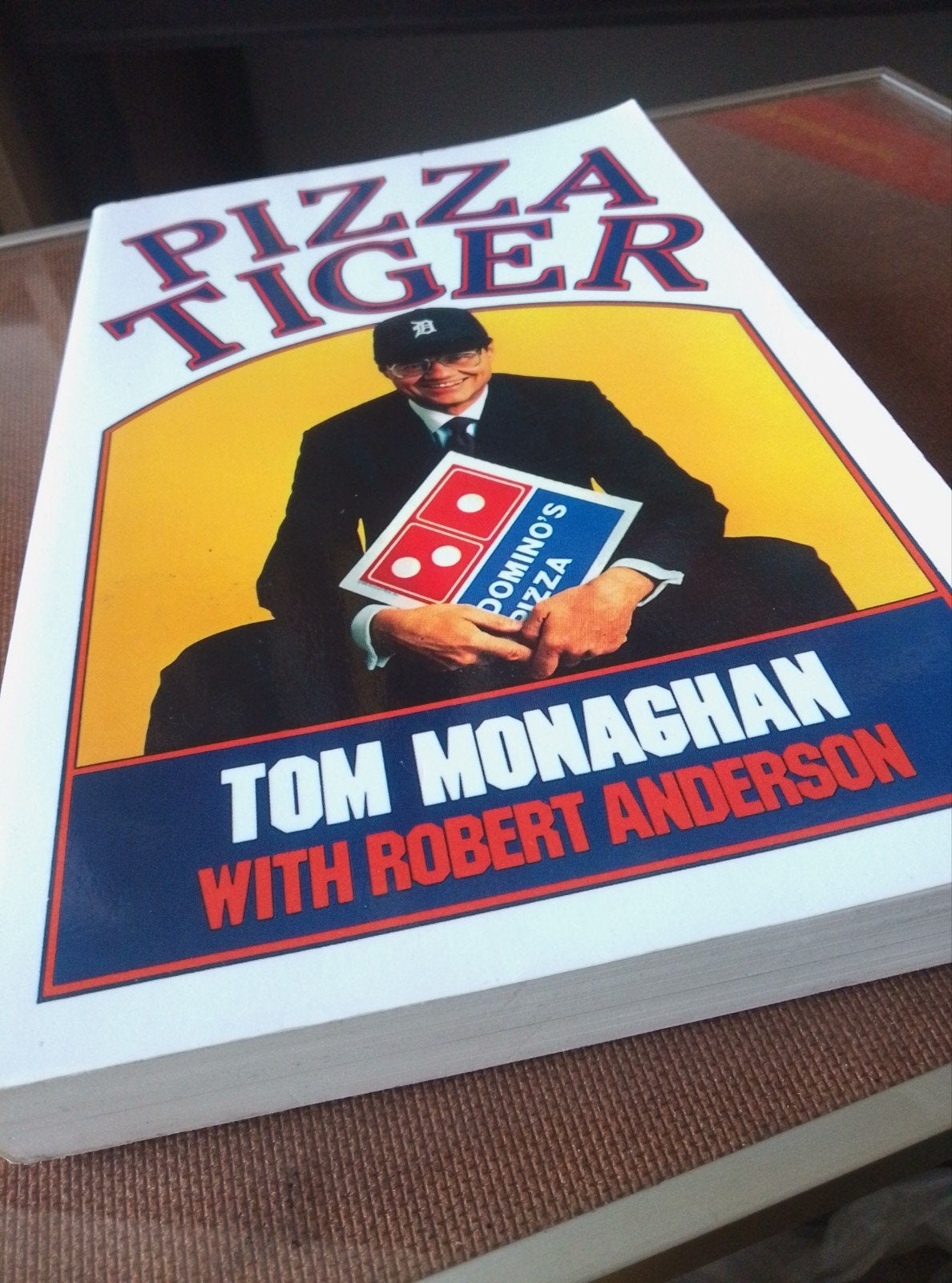 Pizza Tiger - Tom Monaghan (Domino's Pizza), Boeken, Ophalen of Verzenden, Gelezen, Tom Monaghan with Robert Anderson, Amerika