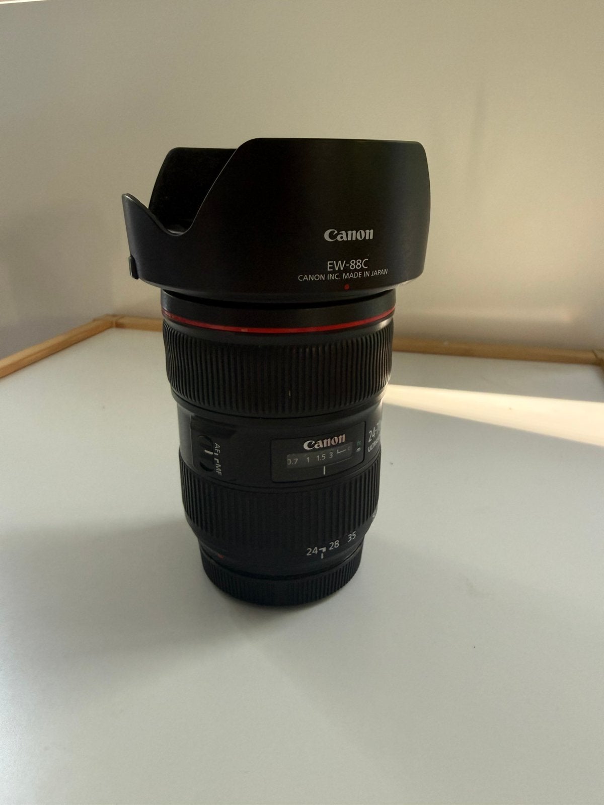 Canon EF 24-70 2.8 USM II, Audio, Tv en Foto, Fotografie | Lenzen en Objectieven, Ophalen of Verzenden, Zo goed als nieuw, Standaardlens