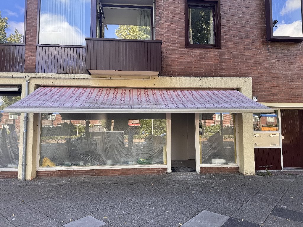 2x Gebruikt Groot Knikarmscherm 6300 cm x 185 cm, Tuin en Terras, Ophalen, Gebruikt, 450 cm of meer, 150 tot 300 cm