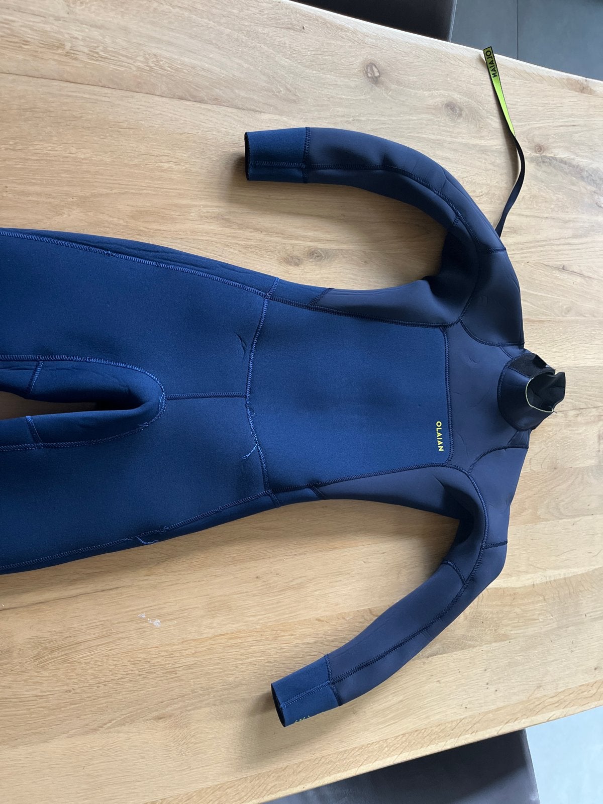 Olaian surfpak 10-11 jaar - Zo goed als nieuw, Ophalen of Verzenden, Zo goed als nieuw, Overige typen