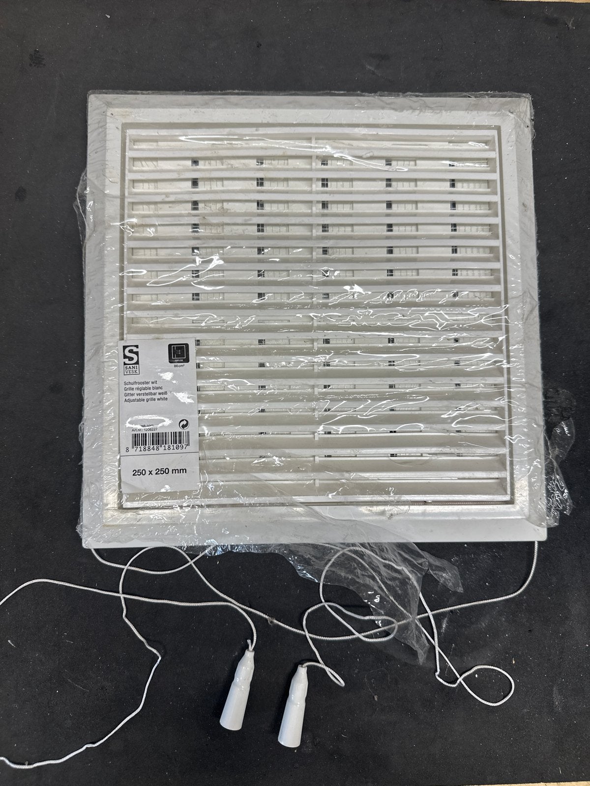 Ventilatie schuifrooster wit 250x250 mm met touwtjes, Ophalen of Verzenden, Nieuw, Ventilator