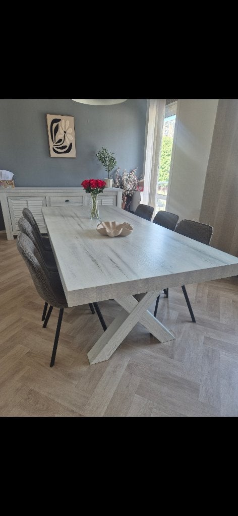 Eettafel + dressoir, Huis en Inrichting, Tafels | Eettafels, Zo goed als nieuw, 100 tot 150 cm, 200 cm of meer, Vijf personen of meer