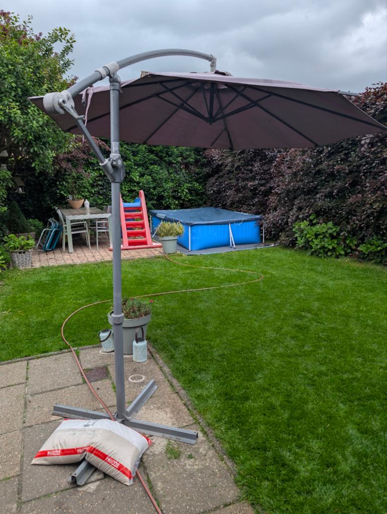 Zweefparasol 3meter, Ophalen of Verzenden, Gebruikt, 2 tot 3 meter, Zweefparasol