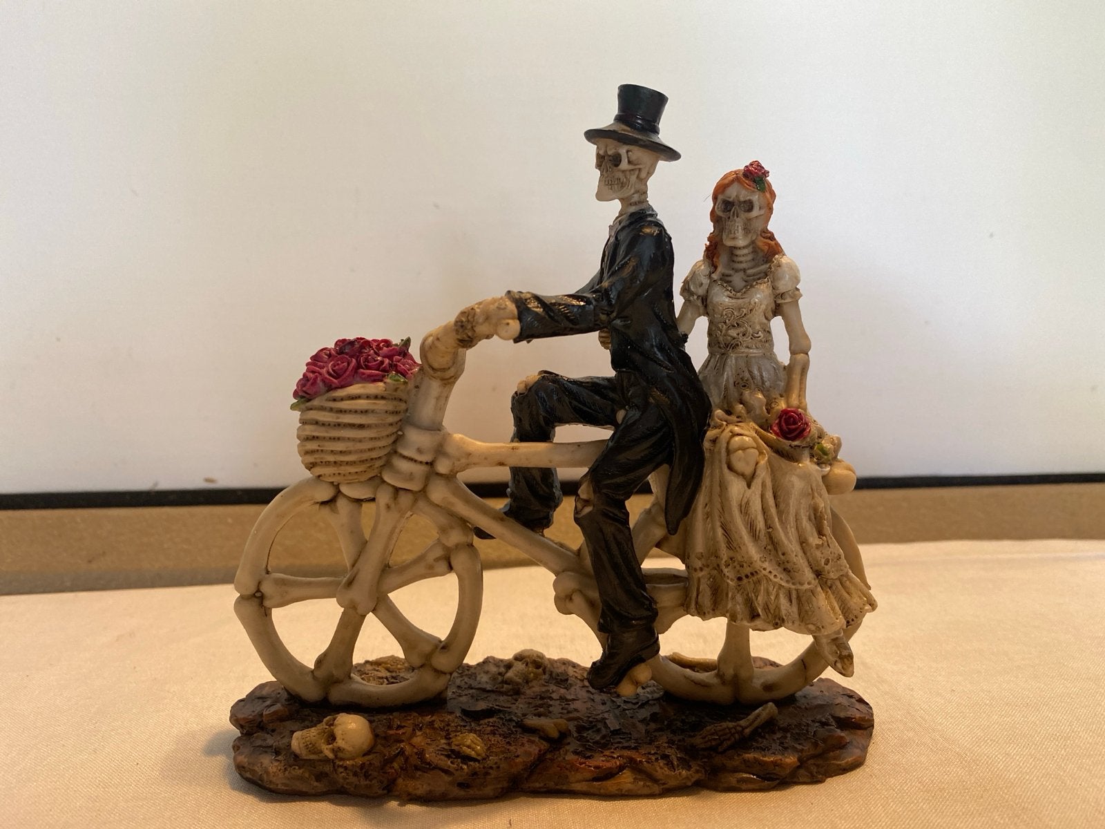 Skeletten Bruidspaar op Fiets - Dag van de Doden Decoratie, Verzamelen, Ophalen of Verzenden, Zo goed als nieuw, Fantasy
