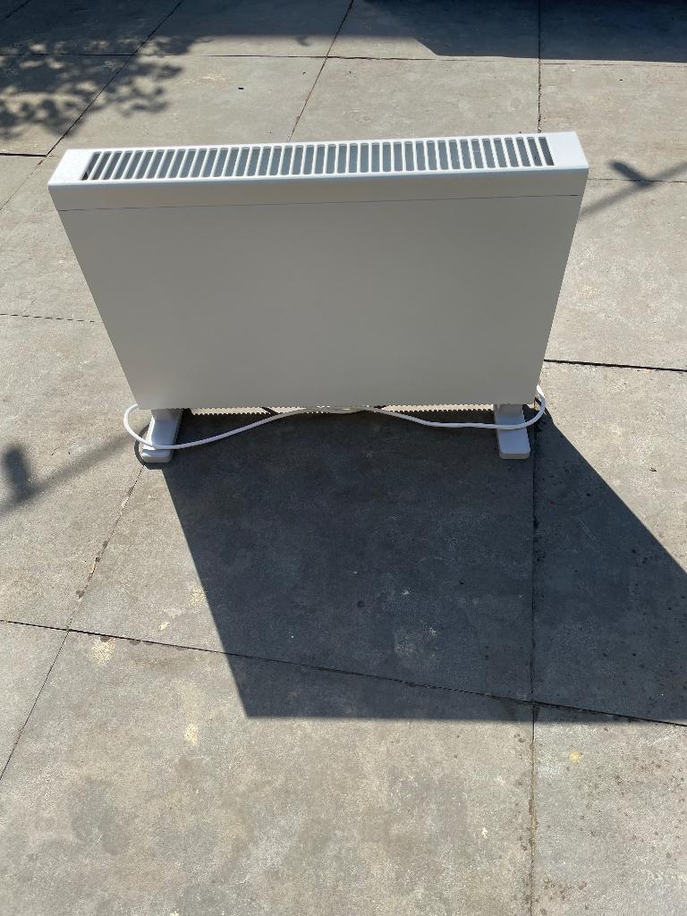 Kleine camping kachel stroom -elektrisch , heater, Ophalen, 30 tot 80 cm, Radiator, Minder dan 60 cm