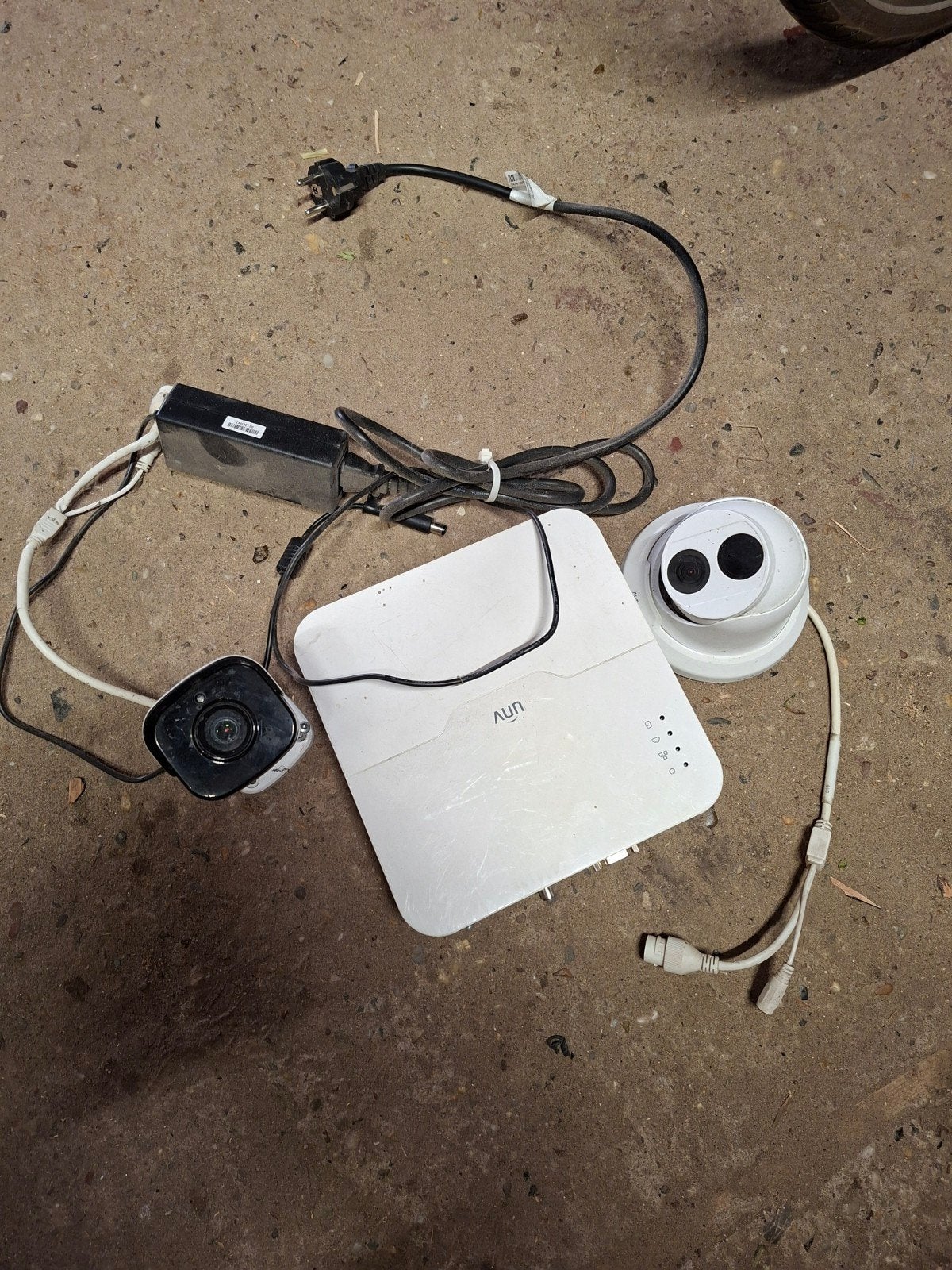 beveiligings camera set met recorder unv, Ophalen, Gebruikt, Compleet systeem, Beweging