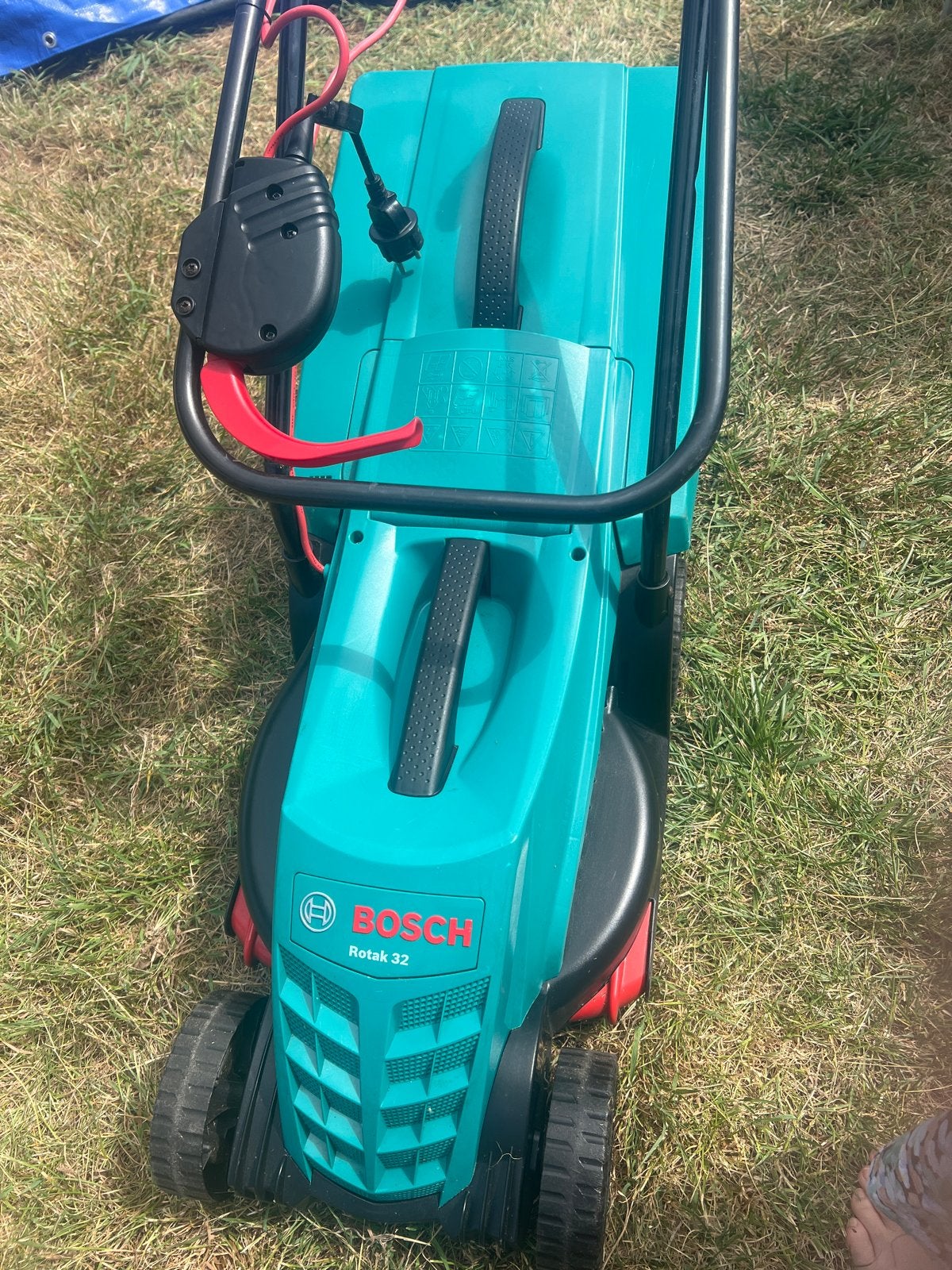 Bosch Rotak 32 Elektrische Grasmaaier, Cirkelmaaier, Gebruikt, Elektrische grasmaaier, Ophalen of Verzenden