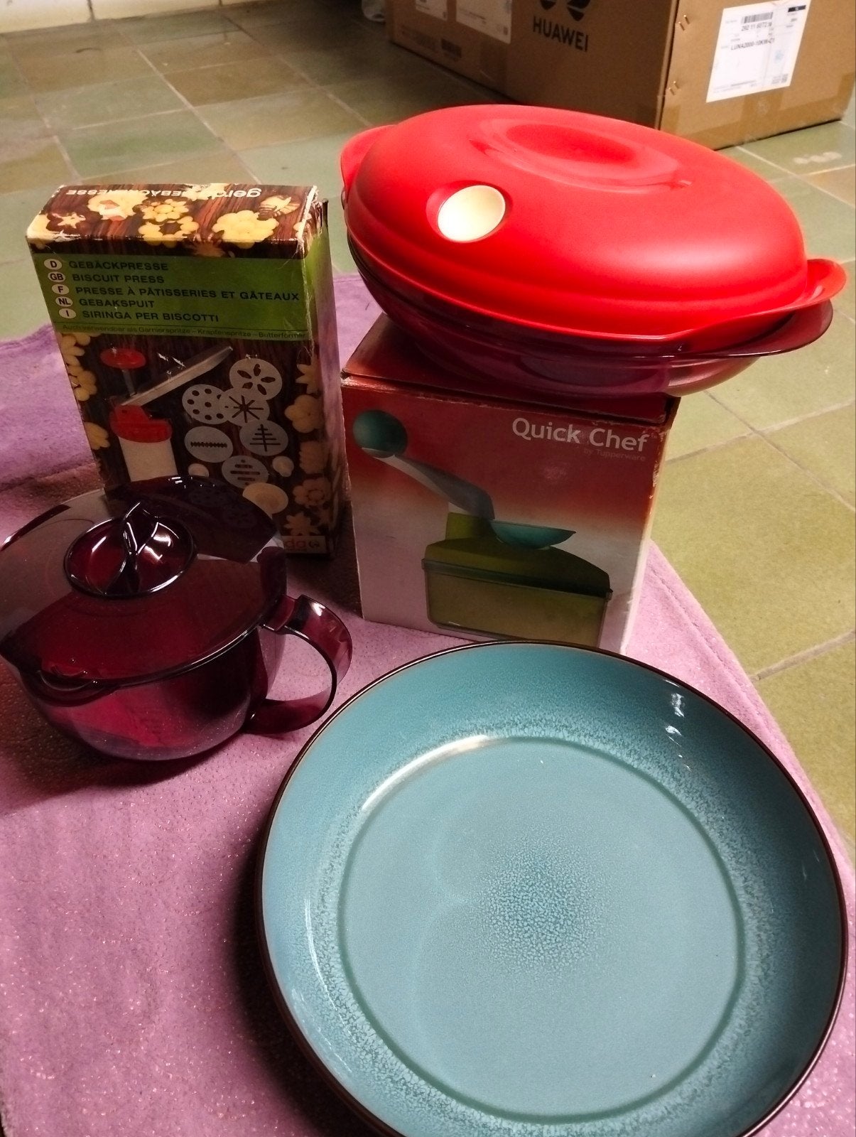 Tupperware Gebakspuit, Quick Chef en meer - deels nieuw, Overige typen, Ophalen of Verzenden, Zo goed als nieuw, Met deksel