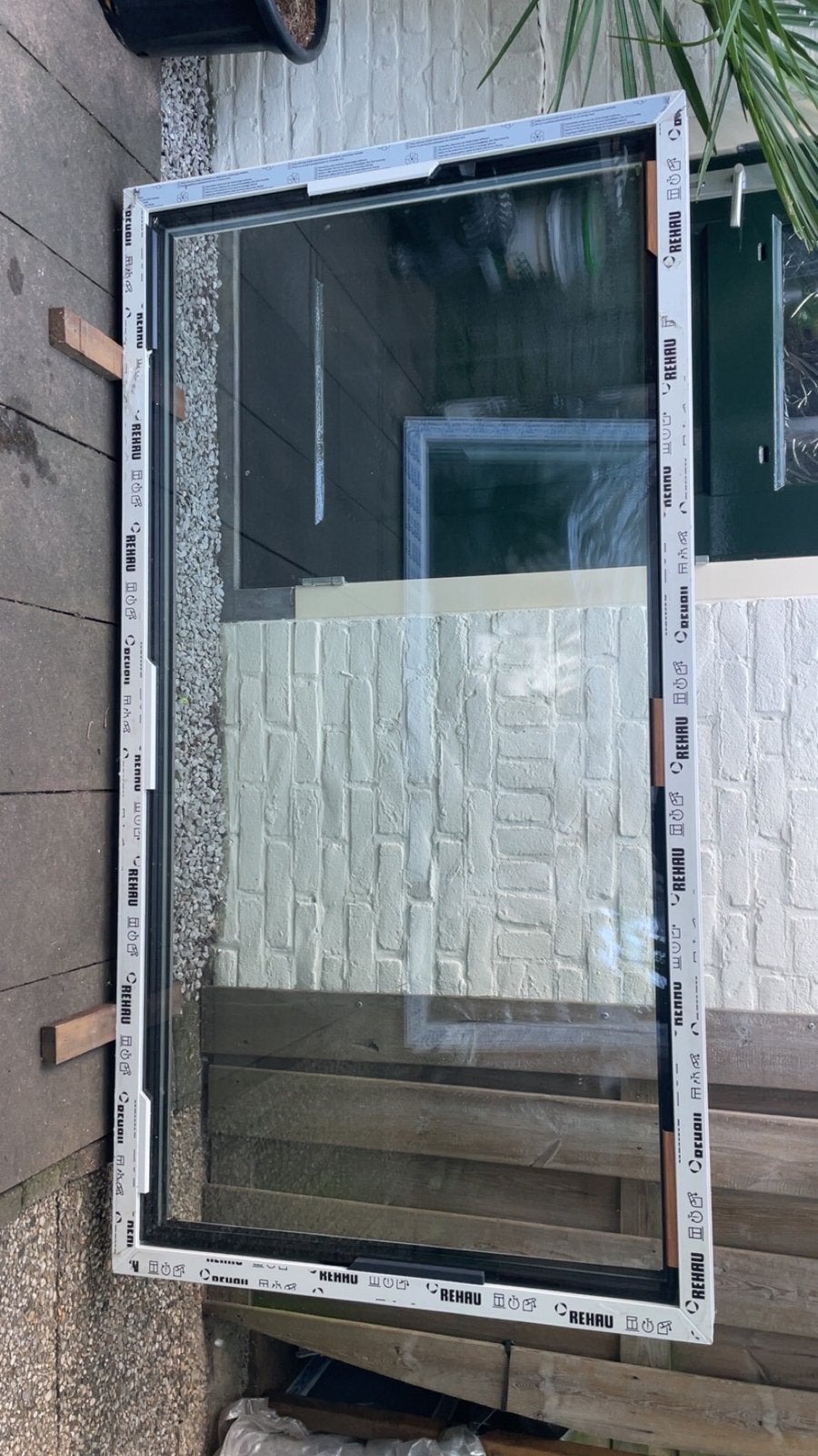 nieuw Rehau Kunststof Kozijn met HR++ Glas – 100 x 191 cm, Ophalen, Kunststof, Raamkozijn, Zo goed als nieuw