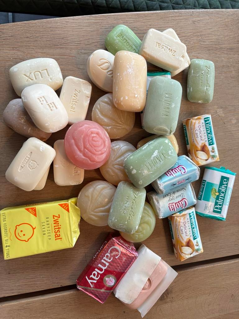 Diverse zeepjes - 3148 gram, Ophalen of Verzenden, Nieuw, Bad & Douche