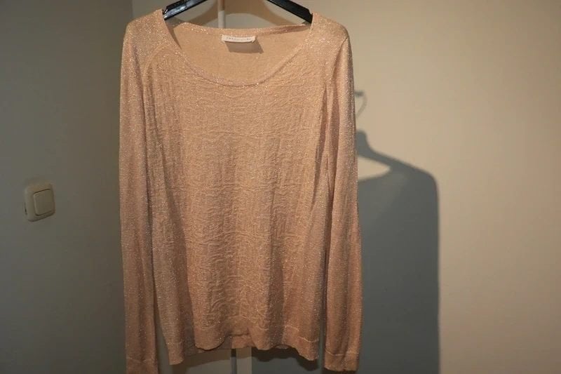 Rosemunde fijn gebreide trui lurex draad glinstering L, Kleding | Dames, Verzenden, Beige, Maat 42/44 (L), Zo goed als nieuw