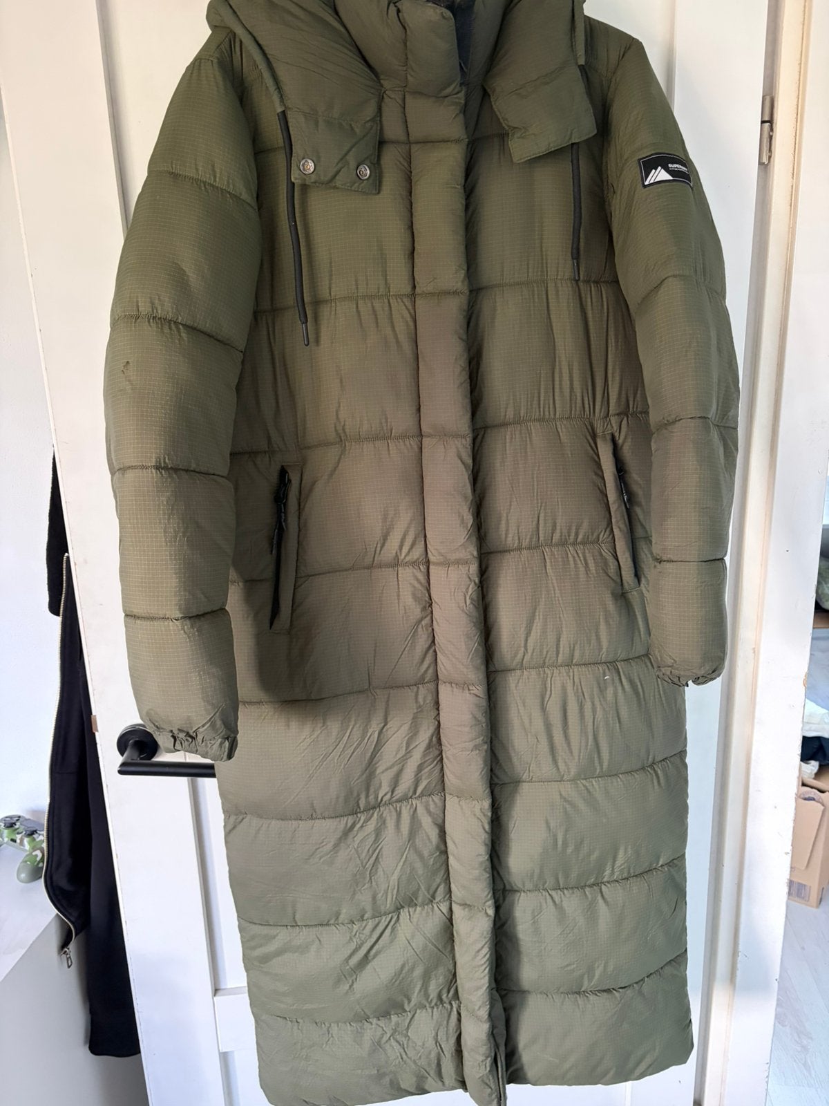 Lange groene winterjas Superdry Everest L, Ophalen of Verzenden, Gedragen, Groen