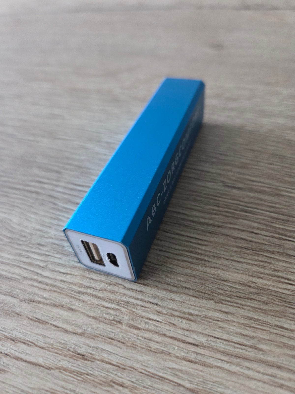 Compacte powerbank, Ophalen of Verzenden, Gebruikt, Onbekend