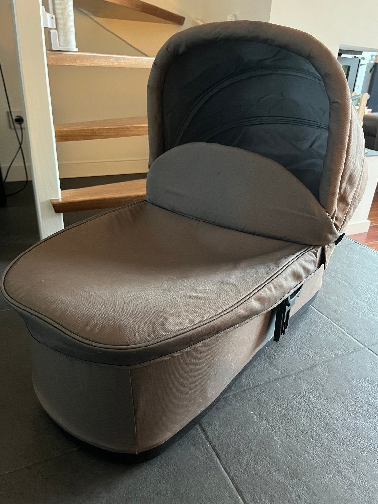 Thule Urban Glide 2 bassinet met adapter, Kinderen en Baby's, Kinderwagens en Combinaties, Ophalen of Verzenden, Gebruikt, Kinderwagen
