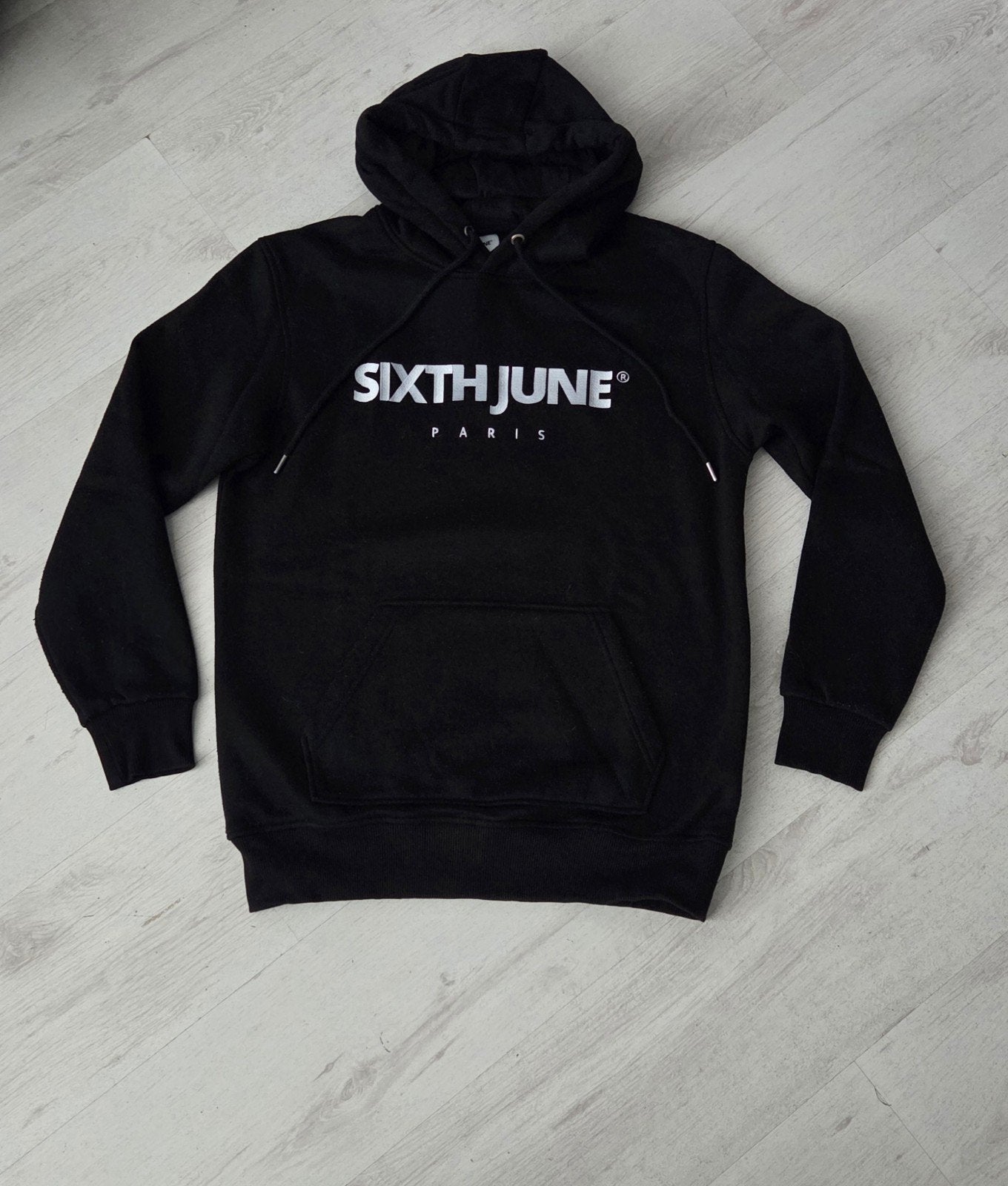 Sixth June Hoodie - Zwart met logo - Maat M, Maat 48/50 (M), Zwart, Ophalen of Verzenden, Sixth June
