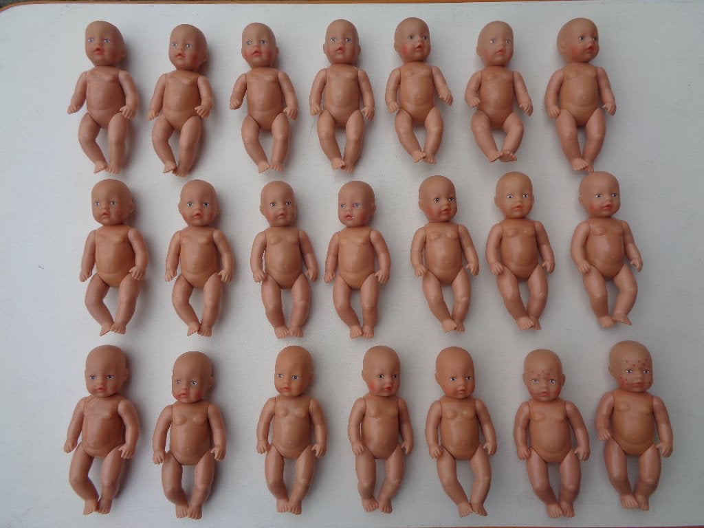 Mini Baby Born popjes., Kinderen en Baby's, Speelgoed | Poppen, Ophalen of Verzenden, Zo goed als nieuw, Babypop