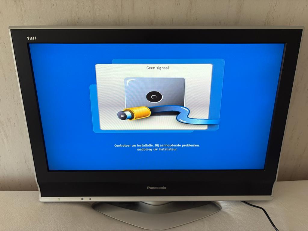 Panasonic Viera TX-32LX70F LCD TV - 32 inch, Ophalen, Gebruikt, Panasonic, 50 Hz
