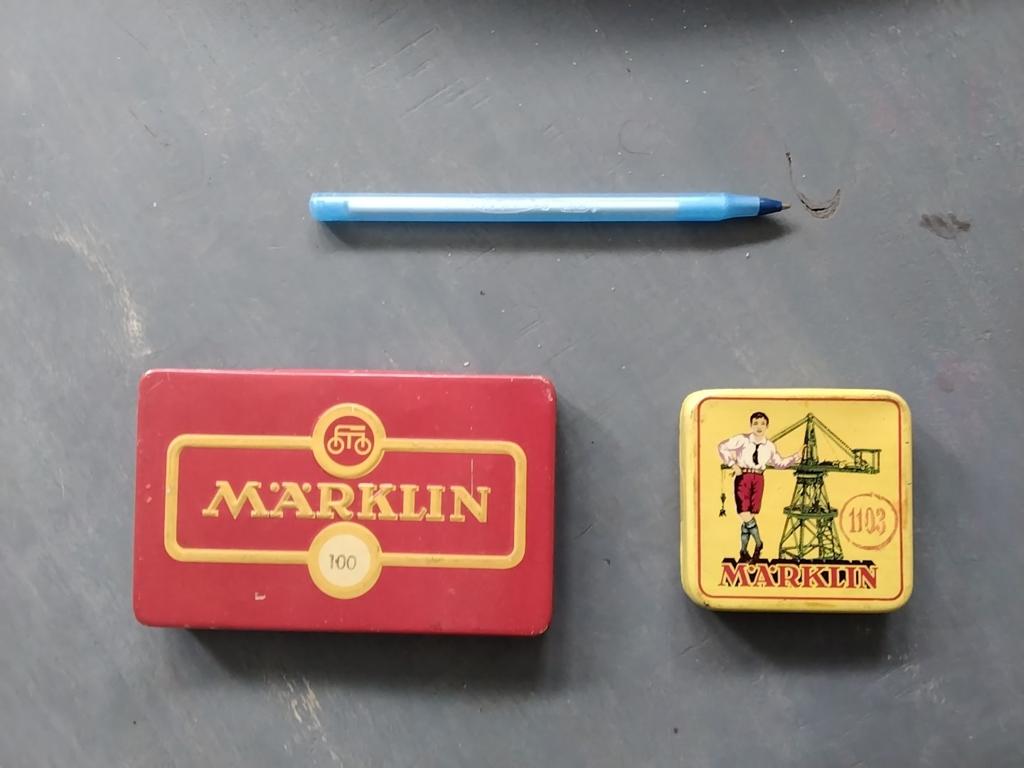 Märklin blikken doosjes (2 stuks), Hobby en Vrije tijd, Ophalen of Verzenden