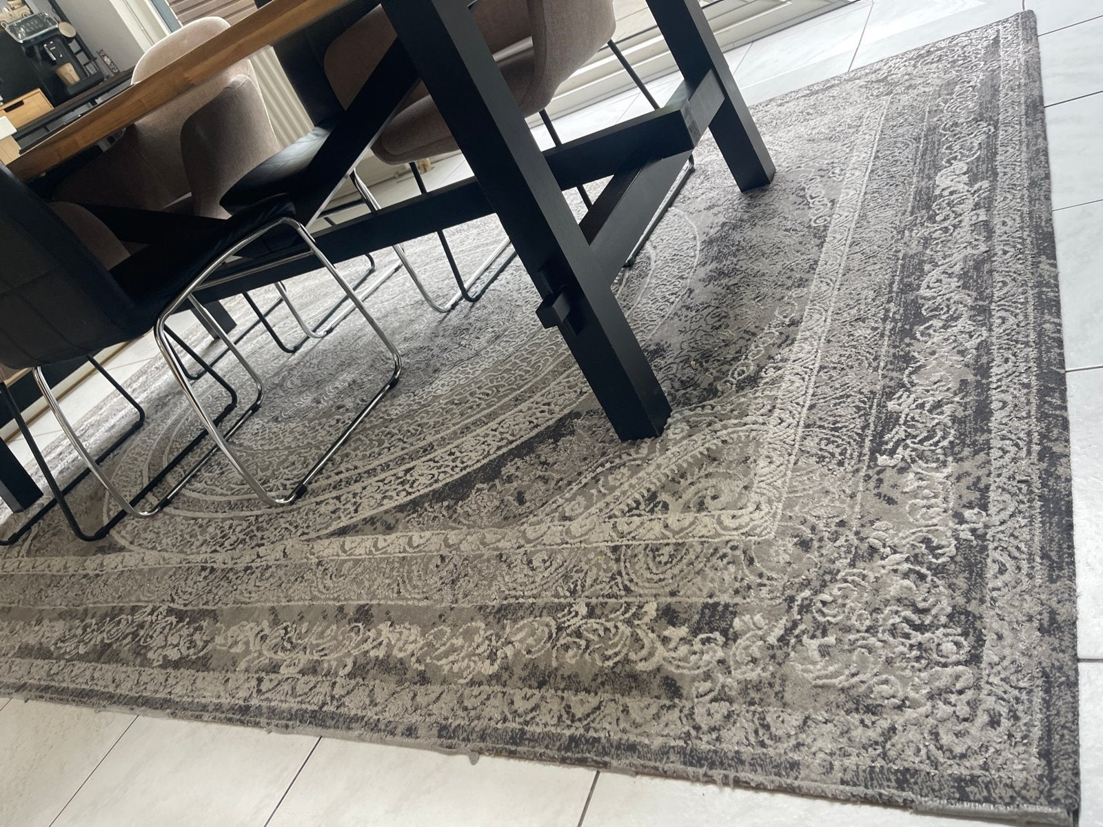 Modern grijs vloerkleed met patroon, Ophalen, 200 cm of meer, Zo goed als nieuw, 200 cm of meer