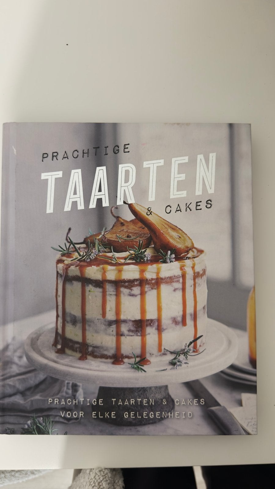 Prachtige taarten & cakes voor elke gelegenheid, Boeken, Verzenden, Zo goed als nieuw