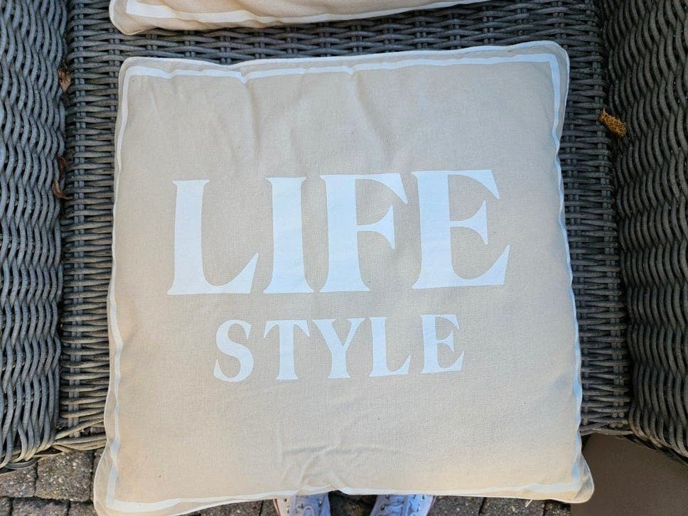 Sierkussen 'LIFE STYLE' - Beige/Wit 45 x 45 cm, Beige, Met print, Vierkant, Nieuw