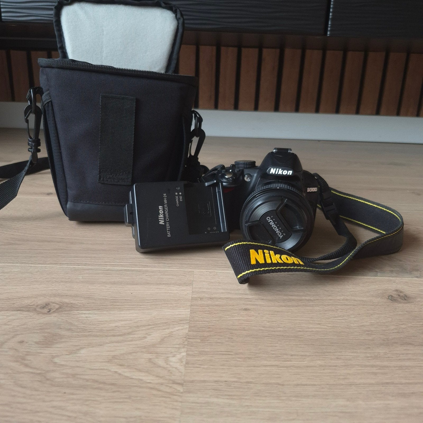 Nikon D3100 met Yongnuo 50mm portretlens - Zeer nette staat, Ophalen, Zo goed als nieuw, Nikon