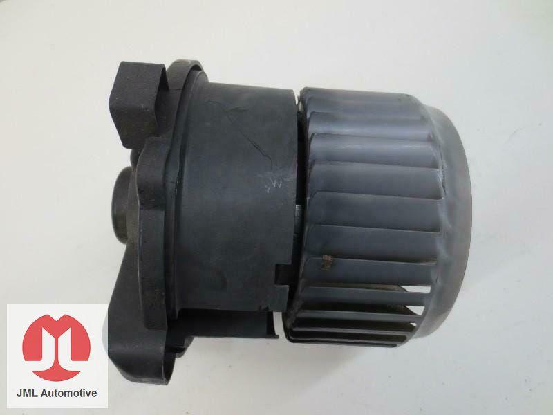 KACHELMOTOR AANJAGER KACHEL VENTILATORMOTOR MITSUBISHI COLT, Auto-onderdelen, Gebruikt, -, -, Ophalen of Verzenden