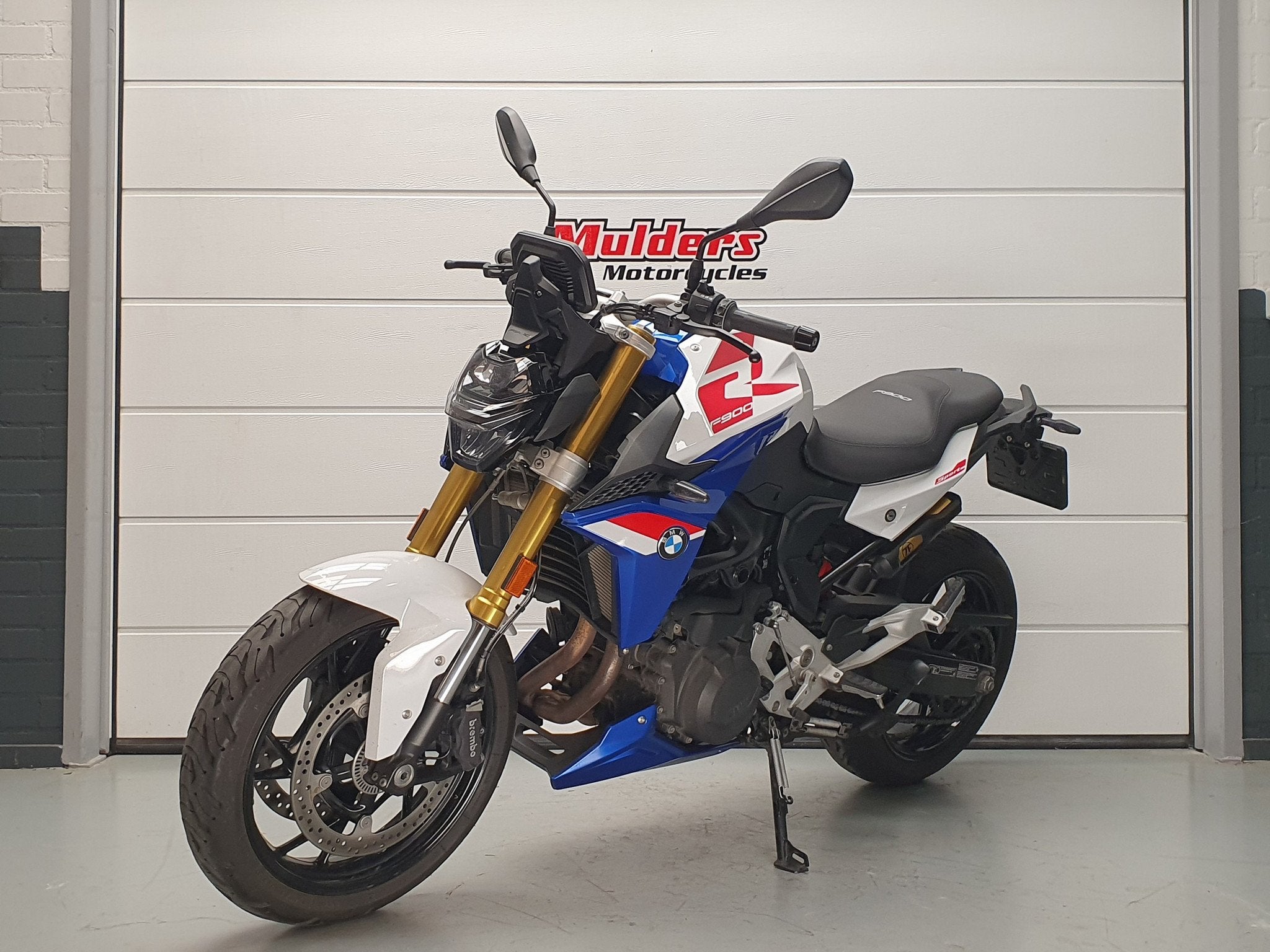 BMW F 900 R (bj 2024), Einsteinlaan 5
2289 CC  RIJSWIJK, NL, BMW NL BV, Bedrijf, Sport