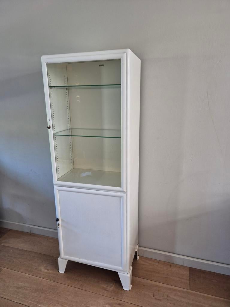 Geweldige vintage apothekerskast, Huis en Inrichting, Kasten | Vitrinekasten, Ophalen, Gebruikt, 50 tot 100 cm, 150 tot 200 cm