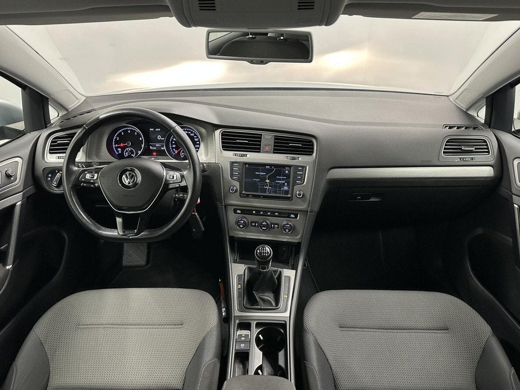Volkswagen Golf Variant 1.0 TSI Connected Series TREKHAAK CA, Voorwielaandrijving, Stof, Gebruikt, Euro 6