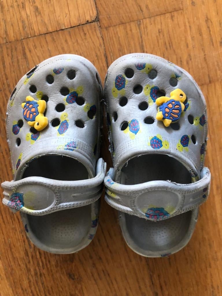 klomp schoentje maat 19, Kinderen en Baby's, Gebruikt, Jongen of Meisje, Schoenen, Ophalen of Verzenden
