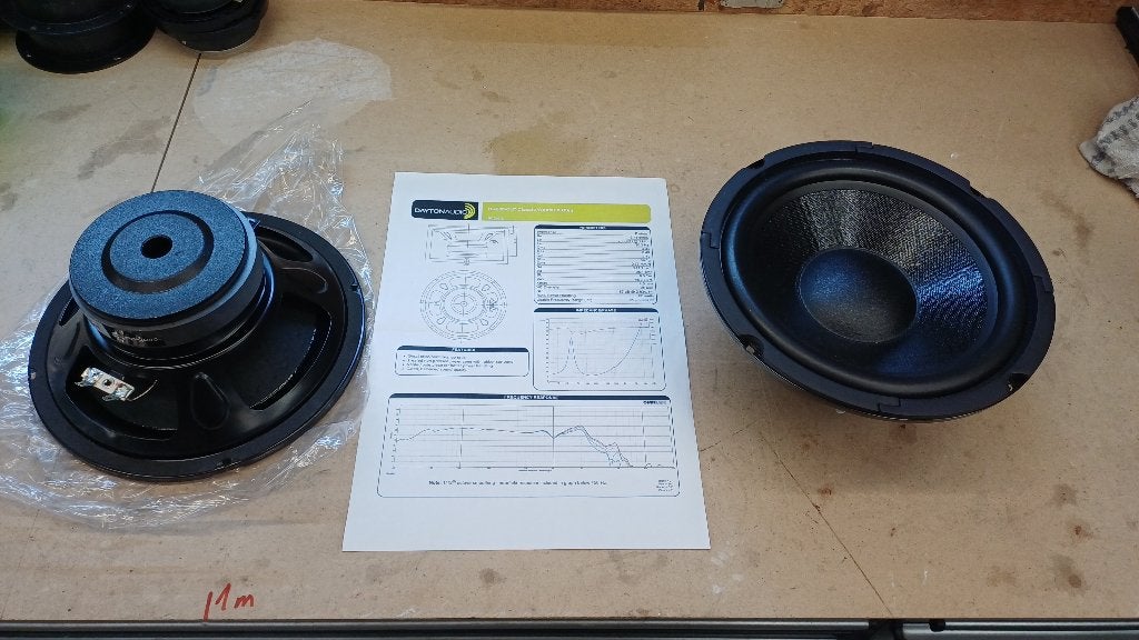 2 x Dayton audio 20cm mid/woofer 8ohm nieuw 60 watt rms, Overige merken, Stereo speakers, Basreflex, Nieuw