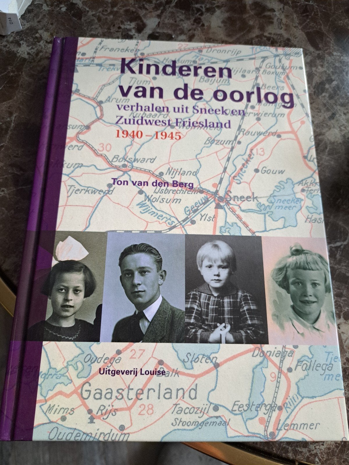 Kinderen van de oorlog: Verhalen uit Zuidwest Friesland, Boeken, Oorlog en Militair, Ton van den Berg, Ophalen of Verzenden, Algemeen