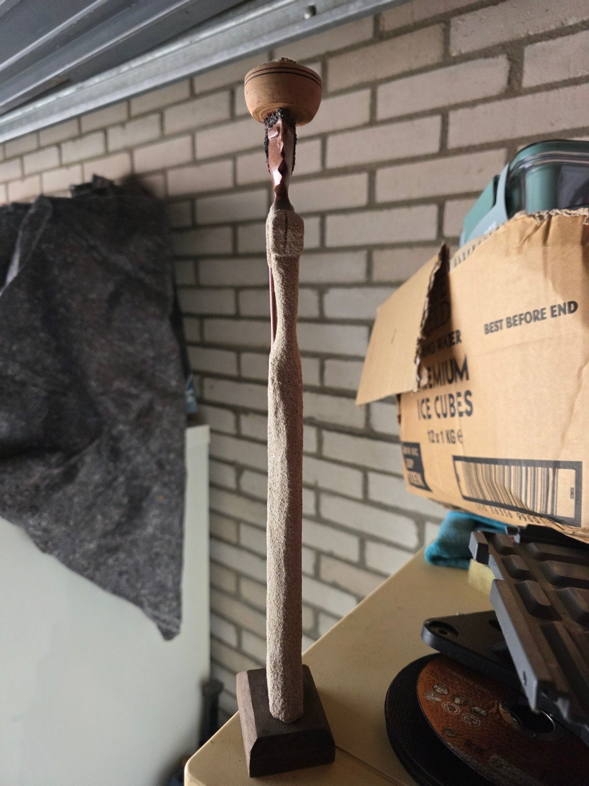 Uniek Afrikaans houten beeld - Handgesneden, Overige onderwerpen, Ophalen of Verzenden, 20 - 50 cm, Beeld