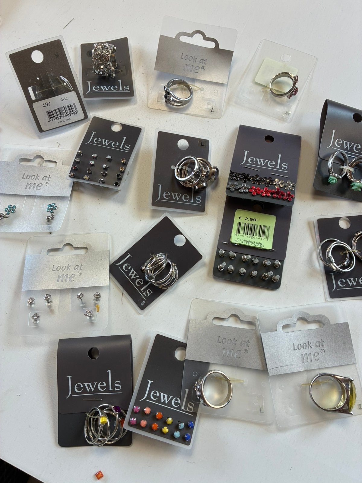 Te koop 200 div sieraden, Ophalen, Nieuw
