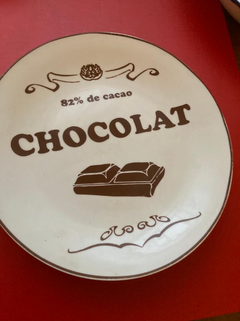 Bord chocolat, Huis en Inrichting, Keuken | Servies, Ophalen of Verzenden, Overige stijlen, Bord(en)