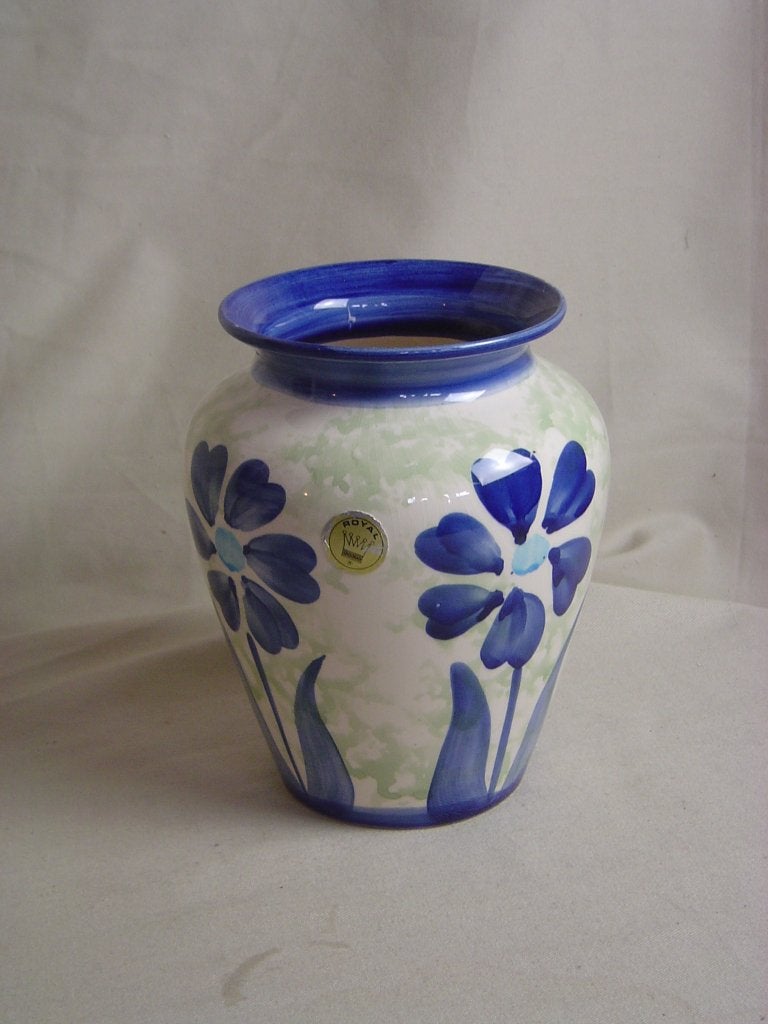 Vintage aardewerken vaasje met blauwe korenbloem Royal, Gebruikt, Steen/keramiek, Met patroon/structuur, Blauw