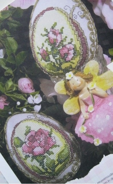 Borduurpatroon  Bloemen op ei    nr 7712, Verzenden, Nieuw, Handborduren, Patroon