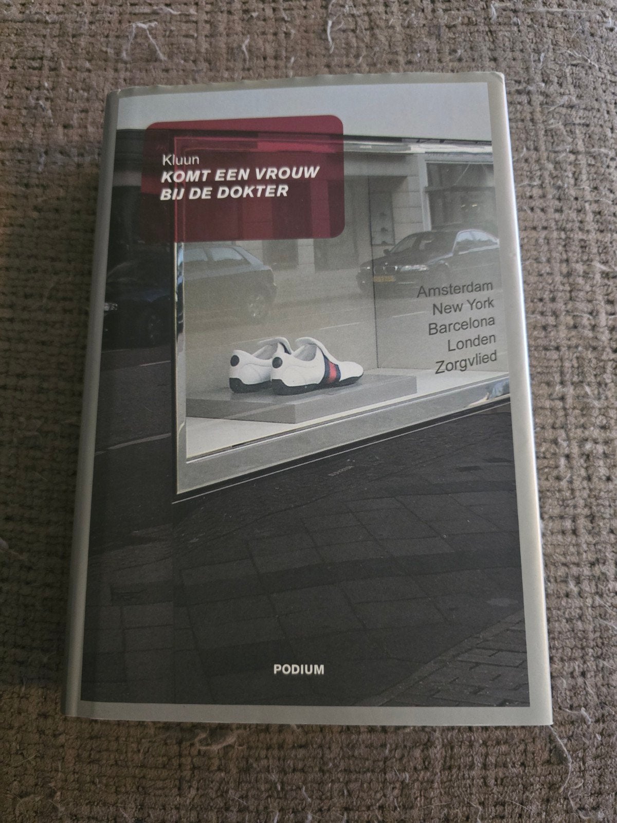 Kluun - Komt een vrouw bij de dokter (Hardcover), Ophalen of Verzenden, Gelezen, Kluun, Nederland