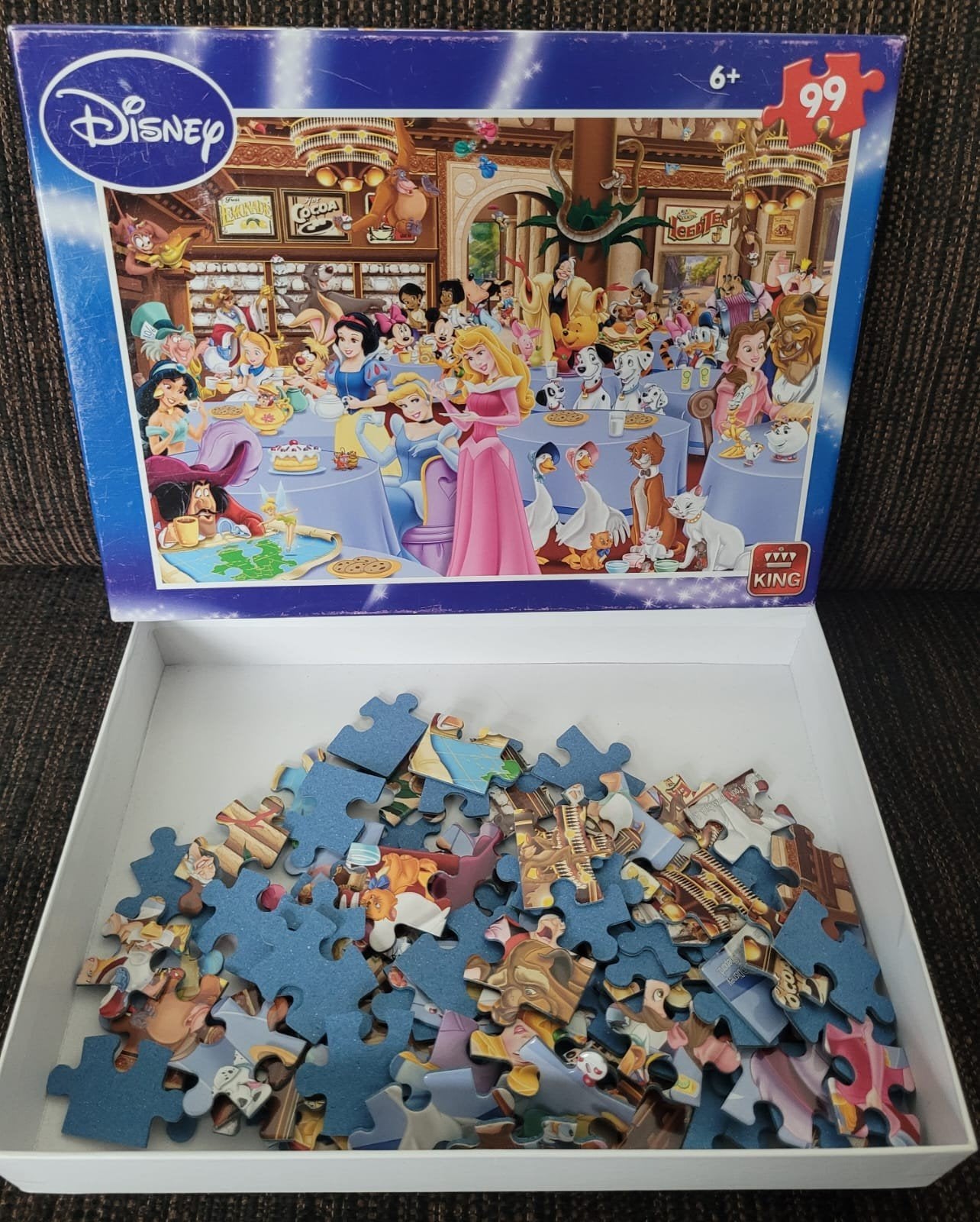Disney puzzel 99 stuks al disney figuren 101 dalmatiërs oa, Ophalen of Verzenden, Meer dan 50 stukjes, 6 jaar of ouder