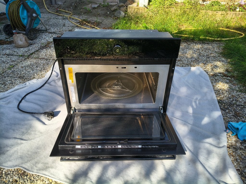 Whirlpool combimagnetron 6th Sense AMW 9605 – licht gebruikt, Witgoed en Apparatuur, Ophalen, Combimagnetron, Gebruikt, Inbouw