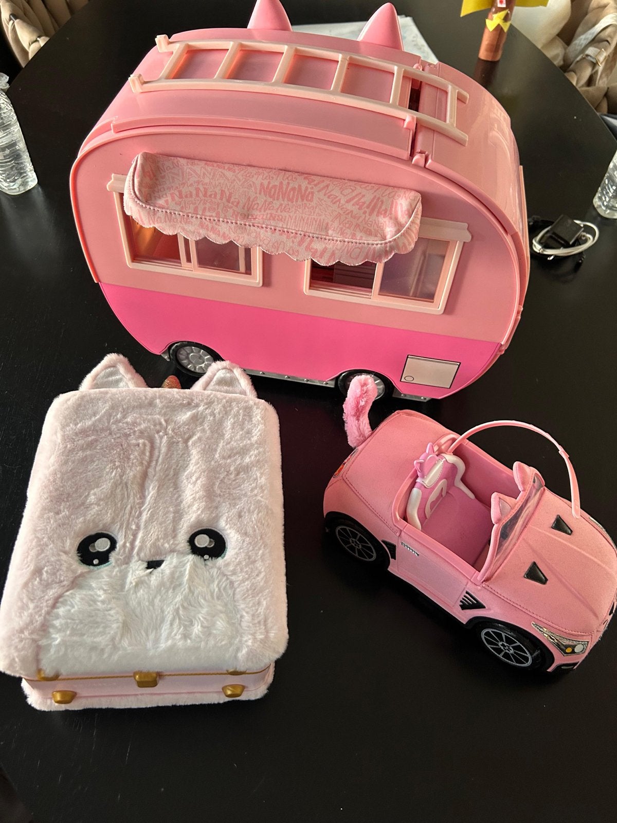 Na! Na! Na! Surprise Camper, Auto & rugzakje, Ophalen, Zo goed als nieuw, Meisje