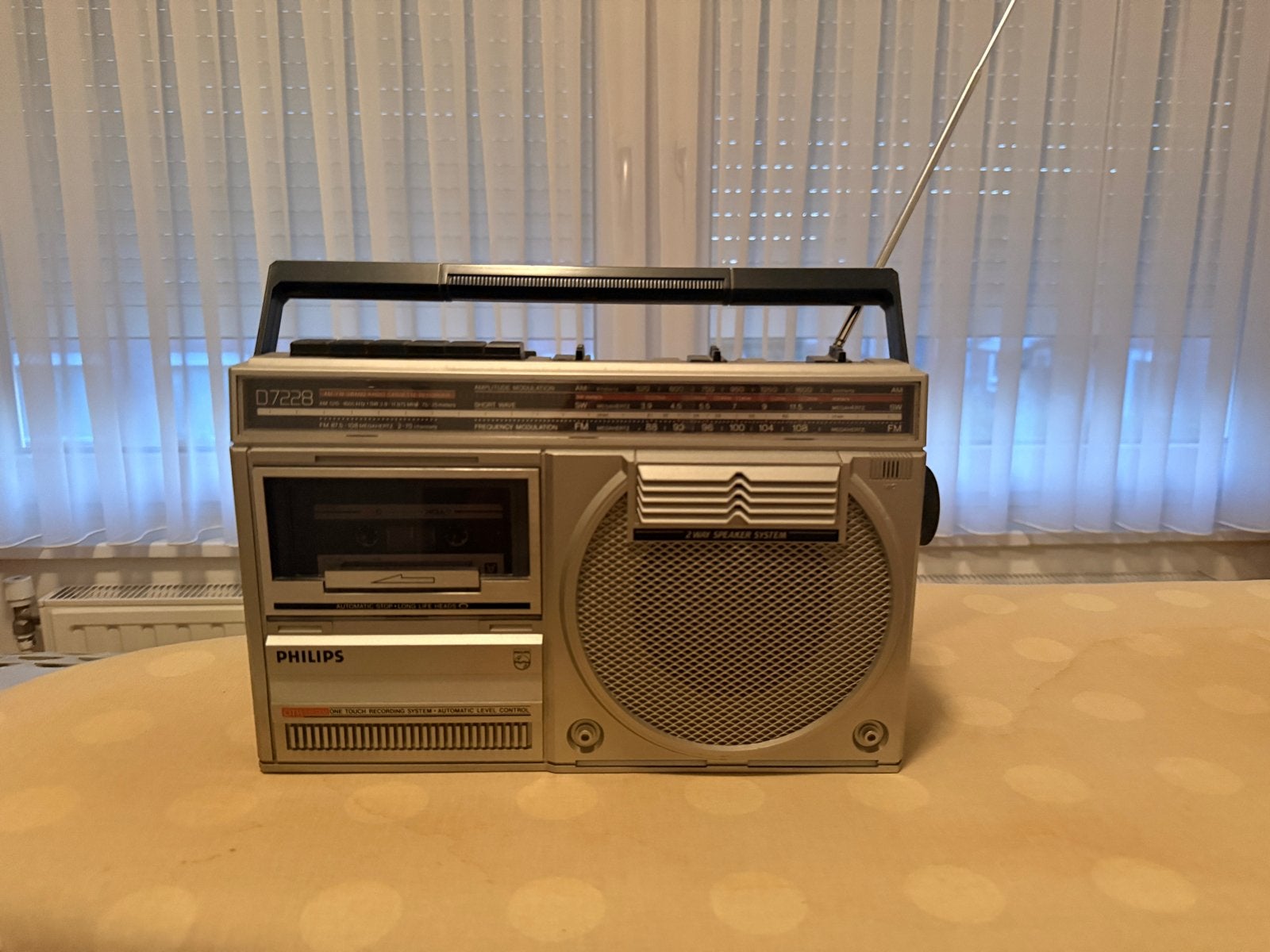 Philips D7228 vintage radio-cassetterecorder - retro, Ophalen, Gebruikt, Radio